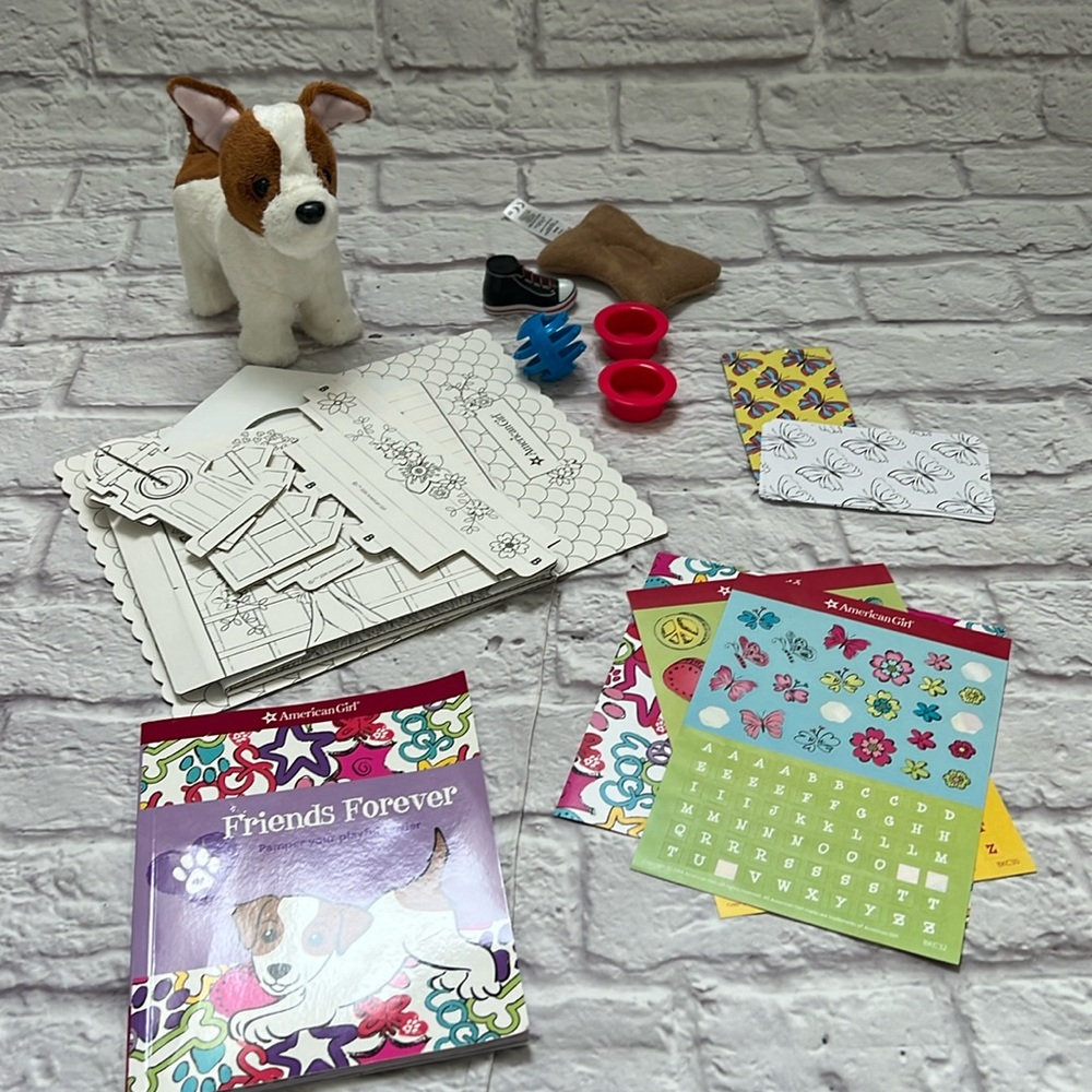 American girl 2014 posable dog and house set